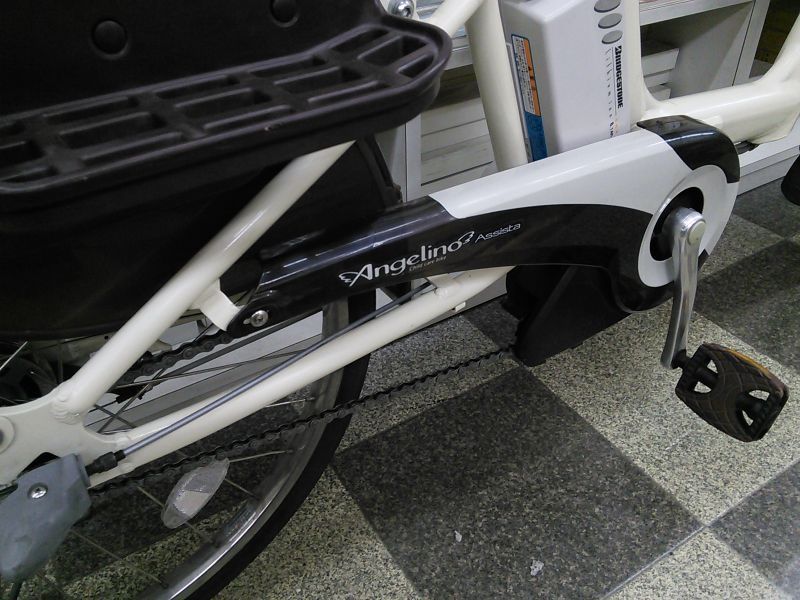 〔中古自転車〕ブリヂストン 電動アシスト自転車 アンジェリーノミニ 22インチ 内装3段 新基準モデル バッテリー新品（リチウムイオン8