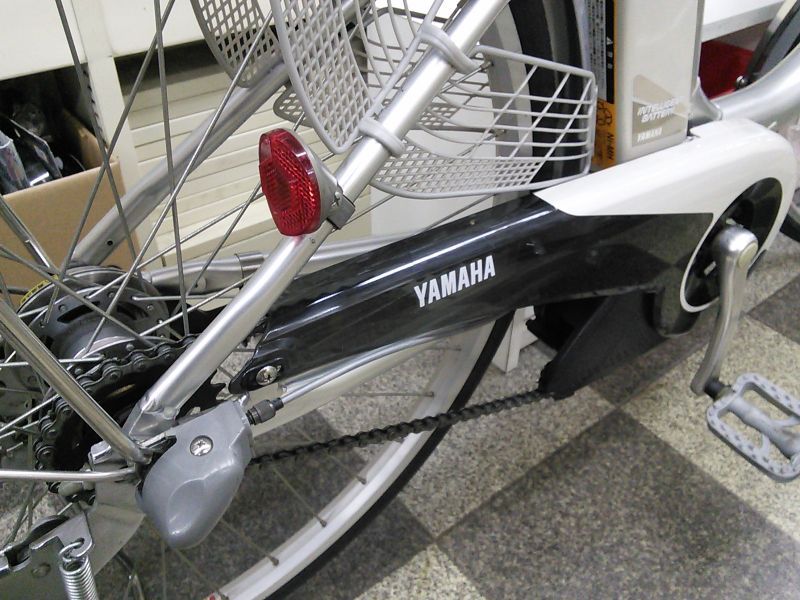 〔中古自転車〕ヤマハ NewPAS 電動アシスト自転車 26ンチ 3段変速 アルミフレーム BAA自転車安全基準適合 シルバー - 古本と中古