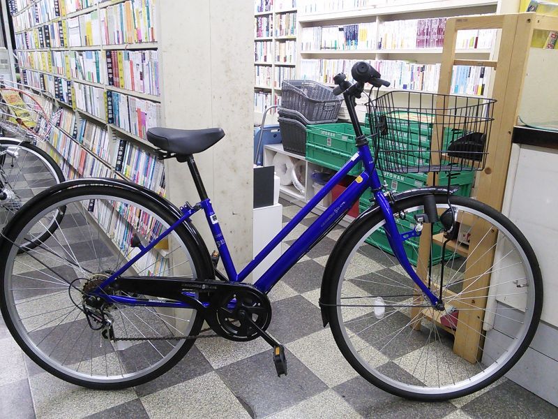 定期店舗販売 ブルーの自転車。 雑貨