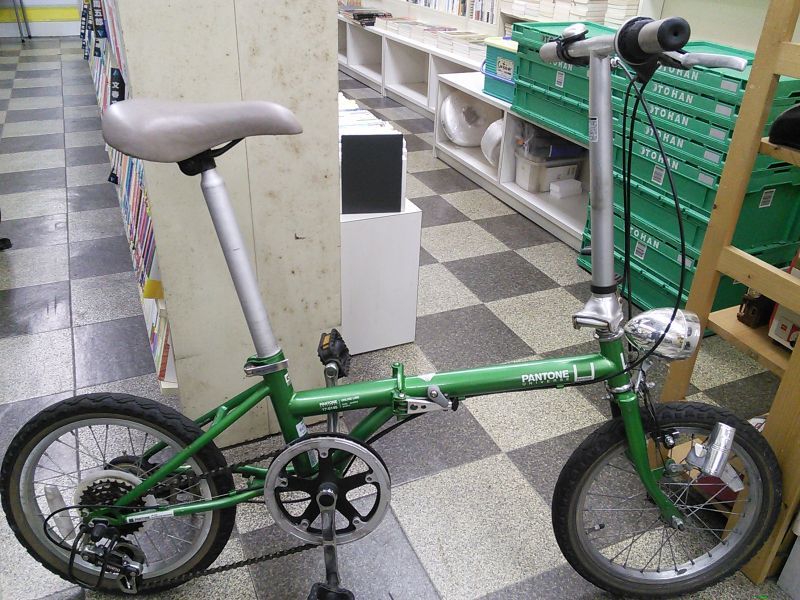 〔中古自転車〕折りたたみ自転車 16インチ 外装6段変速 砲弾ライト グリーン - 古本と中古自転車の現代屋