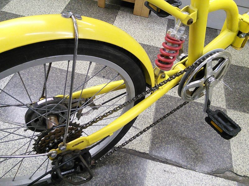 サスペンション 自転車