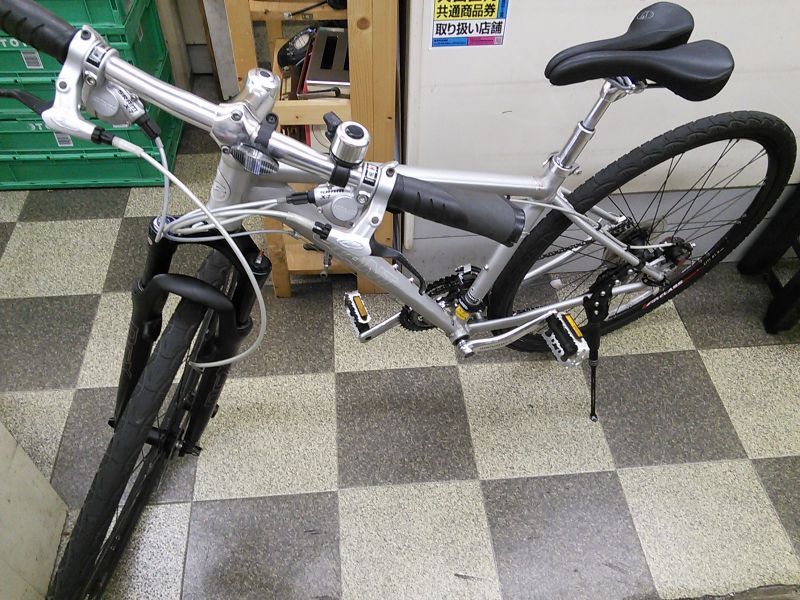自転車 タイヤ サイズ 700 38c