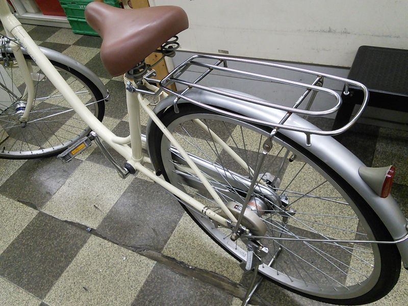 自転車 26インチ オートライト led 内装3段