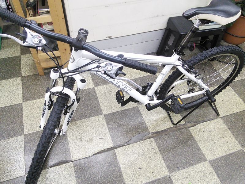 ジャイアント 自転車 ブレーキ