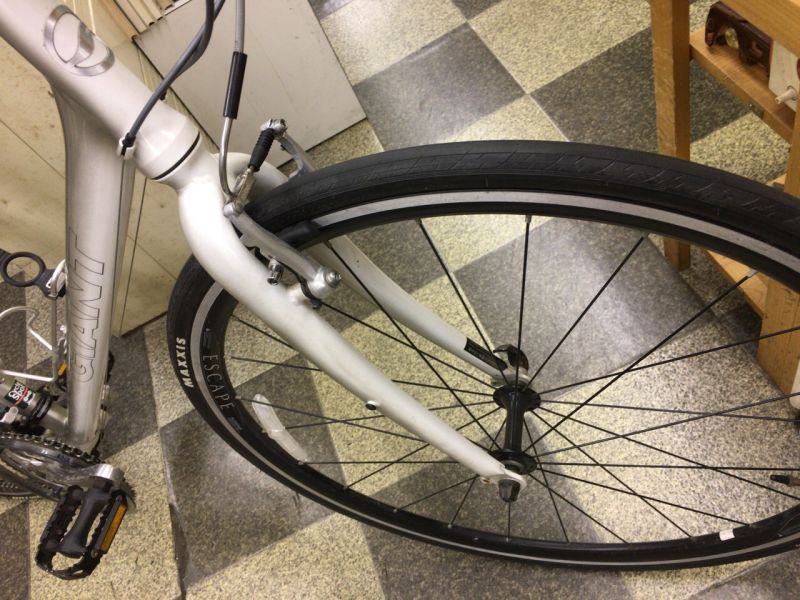 エスケープ 中古 自転車