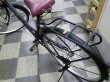 画像3: 〔中古自転車〕シティサイクル　27インチ　シングル　同色パイプキャリア　大型カゴ　ブラック