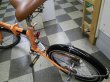 画像4: 〔中古自転車〕折りたたみ自転車　20インチ　外装6段変速　前カゴ付　オレンジ