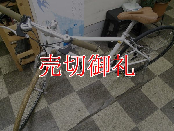 画像5: 〔中古自転車〕クロスバイク　700×28C　外装7段変速　Vブレーキ　ホワイト
