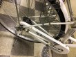 画像3: 〔中古自転車〕シティサイクル　ママチャリ　27インチ　シングル　LEDオートライト　ローラーブレーキ　ホワイト