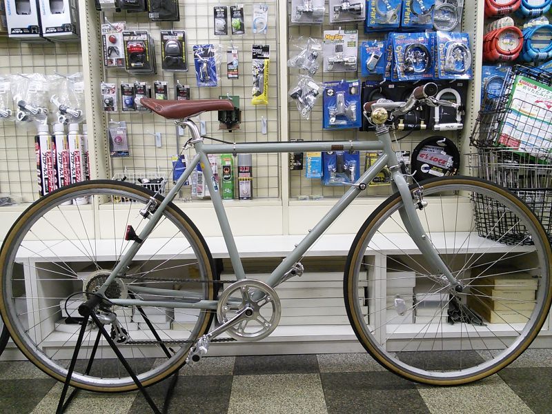 594]ブリヂストン CHeRO クエロ クロスバイク 700×32C 外装8段変速