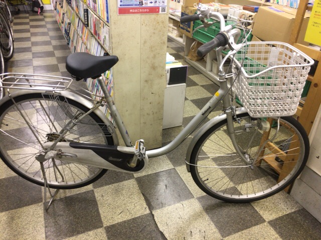 中古自転車〕ナショナル 26インチ 内装3段変速 LEDダイナモライト シルバー 古本と中古自転車の現代屋